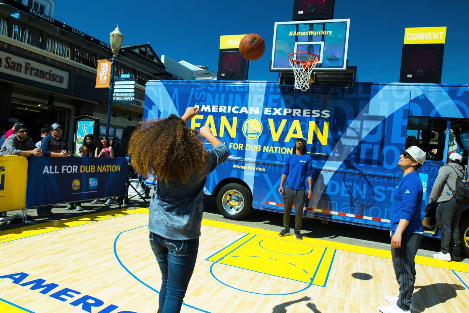 Amex Momentum FanVan 2016 1 (1)