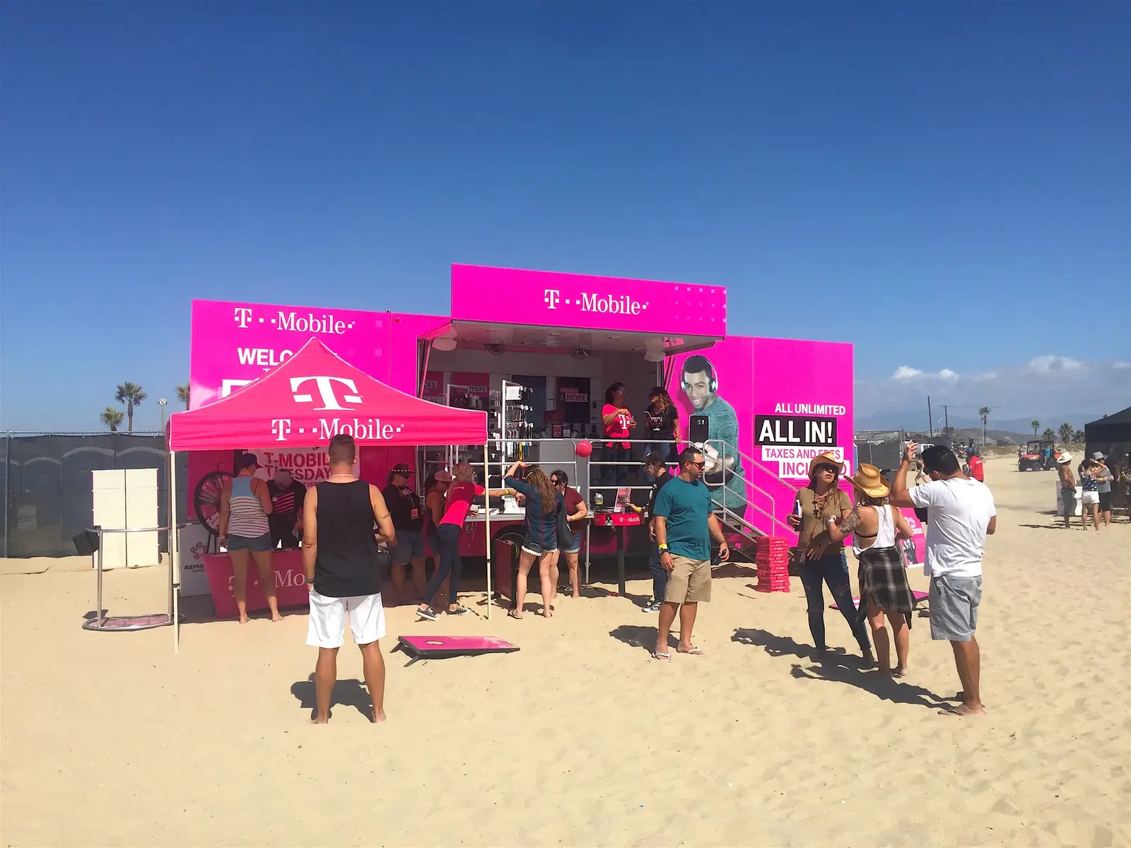T-Mobile mobile retail activation on the beach